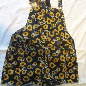 HT DENIM SHORTALL Sun Flower Bib Shorts Size XL
